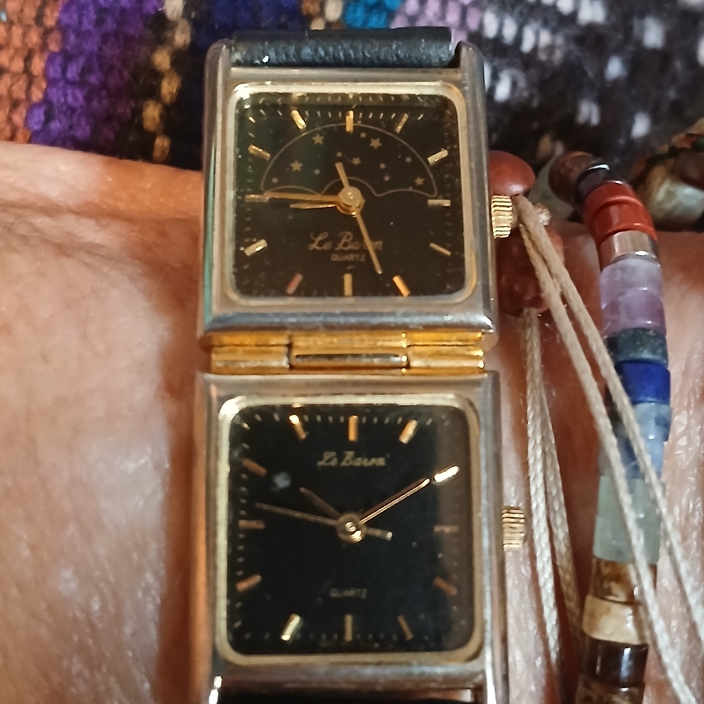 vintage double face watch , very cool addition to any collection